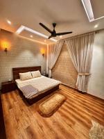 Private Luxurious Rooms In DHA phase 6 Lahore Near Raya Dolmen Mall PKLI and Airport - B&B Lahore