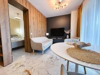 Aeroluxe Airport Apartament - Private Parking - Ferienwohnung Klausenburg