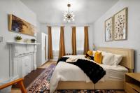 Double Living, Yard, BBQ, Massage & South Side Fun - B&B Pittsburgh