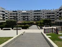 Habitacion privada en piso compartido de dos habitaciones en urbanización con piscina y pista de padel - Chambres d'hôtes El Puerto de Santa María