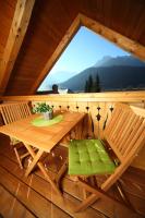 Apartment mit 2 Schlafzimmern und Balkon