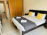 Ramos3 Modern & Bright Apartment Near Beach - Ferienwohnung Santa Maria