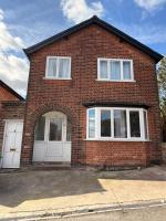Modern 3 bedroom home - B&B Nottingham