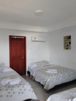 Dreibettzimmer mit eigenem Bad