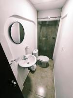 Camera Matrimoniale/Doppia con Letti Singoli con Bagno Privato