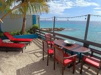 Wederfoort apartments beautiful house located at Snake Bay - B&B Dorp Sint Michiel