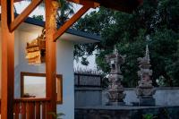 Sila Living Ubud - 1 Bedroom Private Pool Villa with Floating Breakfast - Chambres d'hôtes Ubud