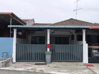 Banang Jaya Homestay with 3 bedroom 2 bathroom - B&B Batu Pahat