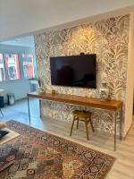 Cozy flat Steps from Monte Carlo Tennis & Beach - B&B Rocabruna