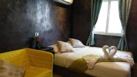 Deluxe Room with Garden View