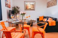 2BR Penthouse Flat in West London Near Elizabeth Line - Ferienwohnung Hayes