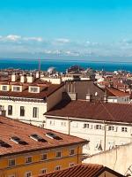Puzzle del Mare Apartment - con scorcio vista mare in zona tranquilla - Chambres d'hôtes Trieste