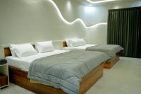 Deluxe Queen Room with Two Queen Beds