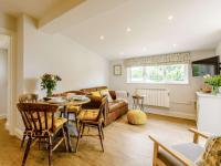 2 Bed in Taunton oc-83696 - Bed and Breakfast Thornfalcon