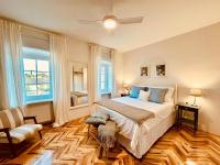 Camera Deluxe Matrimoniale con Vista Mare