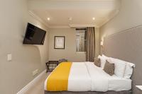One-Bedroom Apartment with Partial Mountain Views