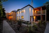 Pinetum Garden Apartments - Chambres d’hôtes Carlyon Bay