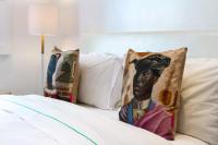 Deluxe King Room with terrace views