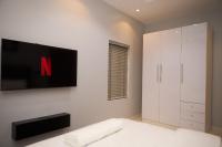 Spacious 2 Bedroom Apt Lekki Phase 1, Super Fast Wifi - B&B Ilado