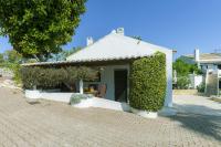 Detached house in beautiful Quinta - QA01 - Bed and Breakfast Lagos