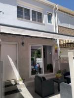 Sacaba Beach House - B&B Málaga
