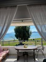Peramos Luxury 2 - Bed and Breakfast Néa Péramos