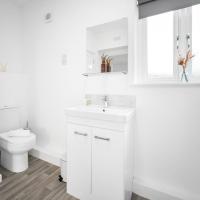 Stylish Two Bed Apartment - Parking - Sleeps 3 - Netflix 55C - Chambres d'hôtes Sleightholme