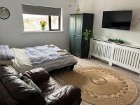 The C & A Studio - Ferienwohnung Killala