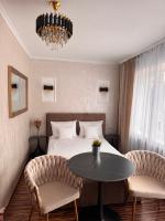Dreibettzimmer mit Bergblick