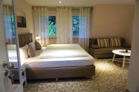 Large Double or Twin Room