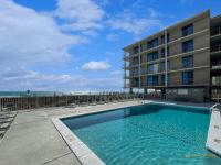 Beachfront Corner Condo with Pool Access & FREE ACTIVITIES - Ferienwohnung Gulf Shores