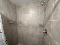 Brand New 2 Storey Unit With A Free Parking Space - B&B Richmond Hill