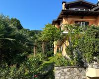Villa Vista Verde Lake View, Private Garden & Parking - B&B Baveno