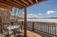 Hebgen Lakehouse Retreat 16 minutes from Yellowstone - Chambres d'hôtes West Yellowstone