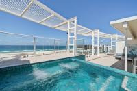 Kirra Beach Penthouse private rooftop and plunge pool - Bed and Breakfast Gold Coast