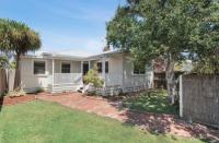 Zeally Bay Surf'n'Stay - Bed and Breakfast Torquay