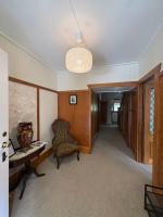 1920s Character Home & Private Garden Retreat - B&B Te Kuiti