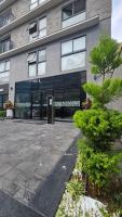 Cozy & Modern Apt with City View in San Isidro - B&B Lima