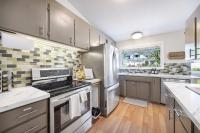 Modern Single-Level 2BR Easy Access & Office - B&B Shoreline