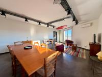 Jouhaux - T5 avec 4 Chambres 2 Salles de bain et Terrasse - Bed and Breakfast Bordeaux