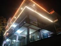 Tabassum guest house & Cafe - B&B Kasol