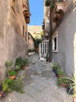 La Casa Nella Roccia - Cave of Art Catania Centro - B&B Catania
