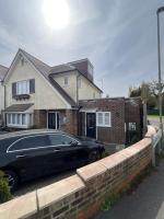 Brand new one bedroom flat - B&B Hendon