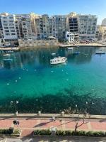 Bayview Seafront 4A - Ferienwohnung St. Julian's