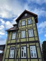 Haus HarzZauber - Historisches Altstadt Appartement mit Kamin und komfortabler E-Bike-Nutzung - Chambres d'hôtes Wernigerode