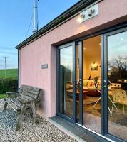 Loom Cottage, Preseli Venture - B&B Haverfordwest