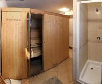 Camera Doppia con Letti Singoli con Bagno