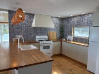 Chic refuge sur le bord de l'eau et des sentiers motoneiges! - B&B Saint-Honoré