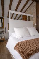 CaL QuEROL Boutique A Penthouse Loft Centre - B&B Puigcerdà