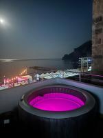 Lili's Sea View - B&B Budva